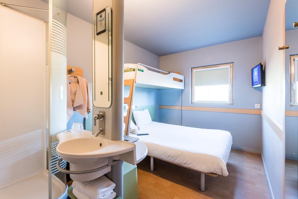 Ibis Budget Amberieu En Bugey/Chateau Gaillard A42 Екстер'єр фото