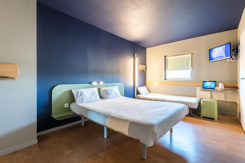 Ibis Budget Amberieu En Bugey/Chateau Gaillard A42 Екстер'єр фото