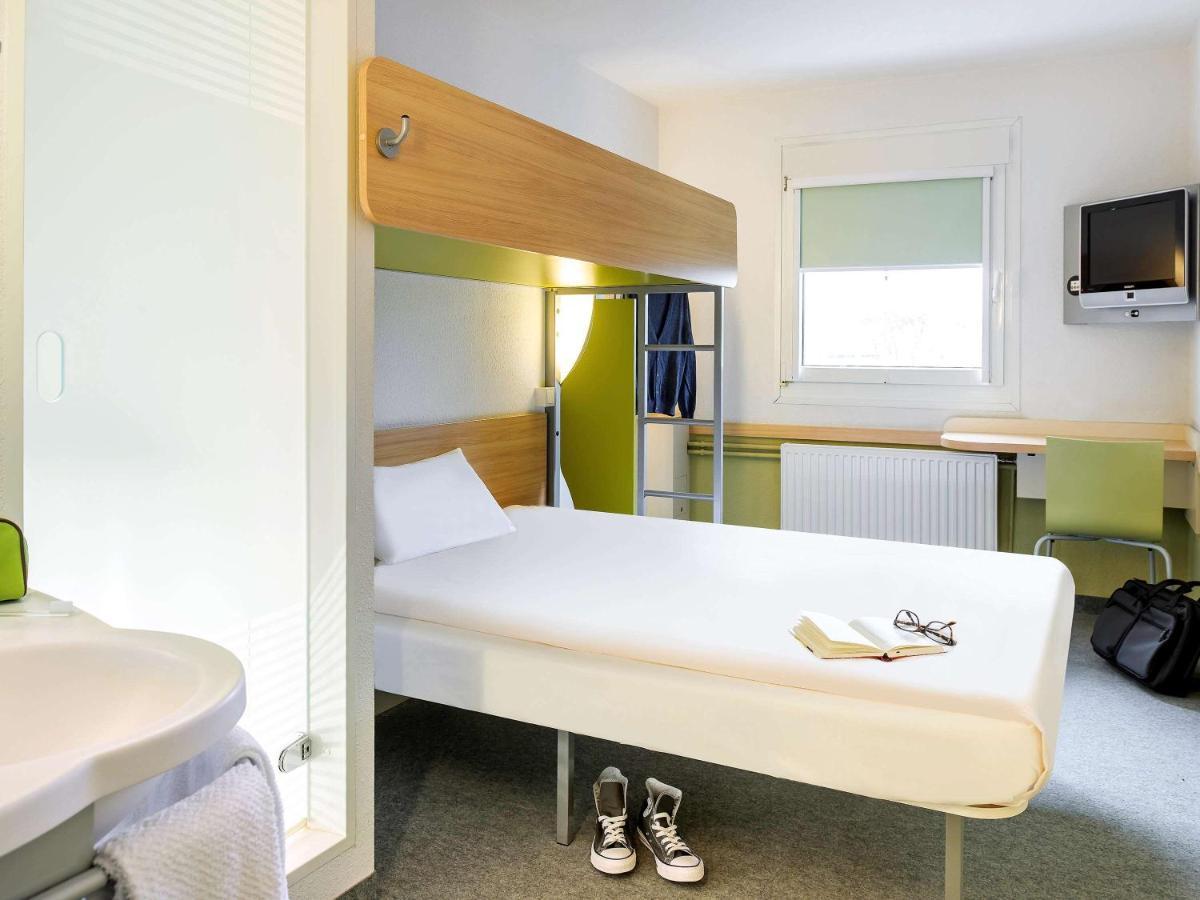 Ibis Budget Amberieu En Bugey/Chateau Gaillard A42 Екстер'єр фото